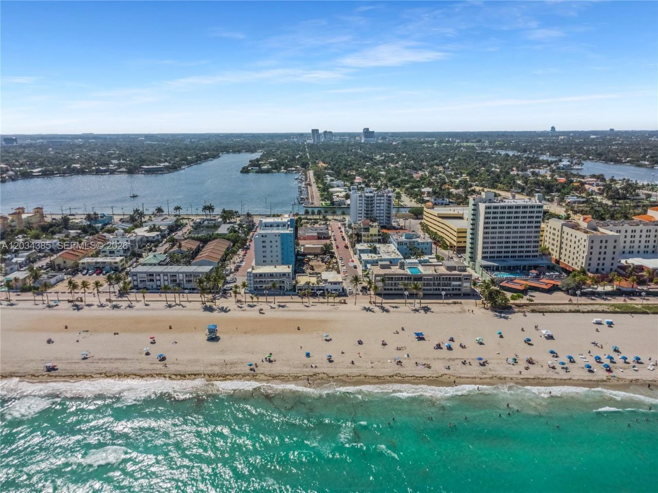 300 Van Buren St , Hollywood, FL 33019 Photo