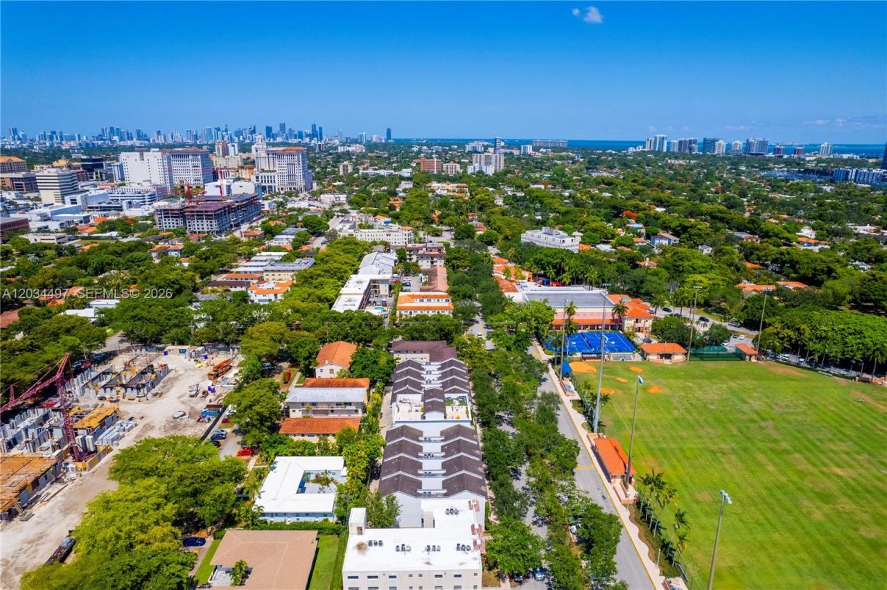 533 Anastasia Ave , Unit 533, Coral Gables, FL 33134 Photo