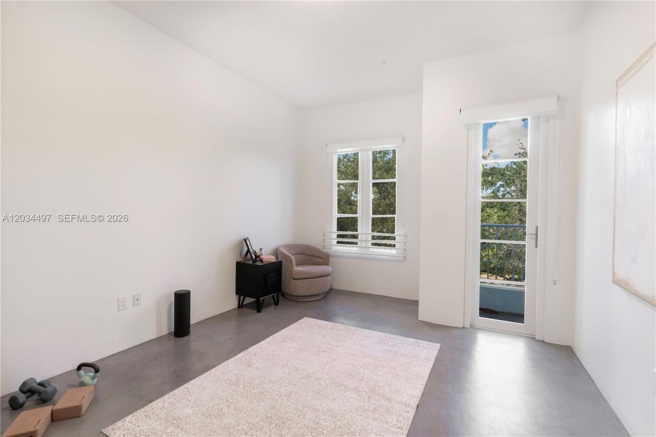 533 Anastasia Ave , Unit 533, Coral Gables, FL 33134 Photo