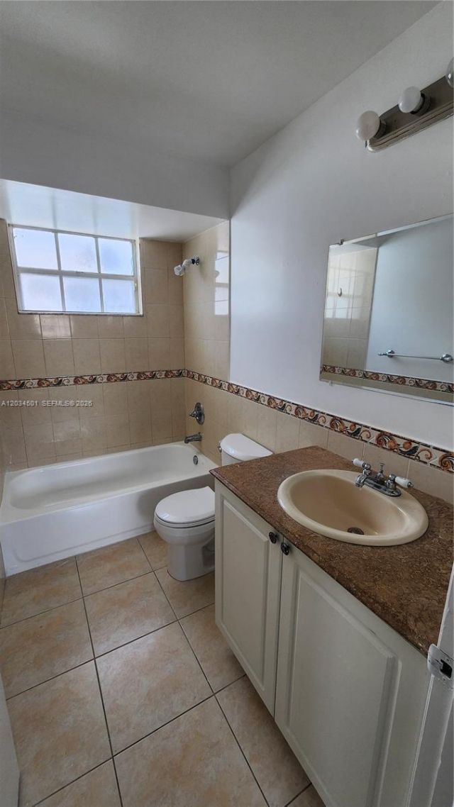 10122 SW 223rd Ter, Cutler Bay, FL 33190 Photo