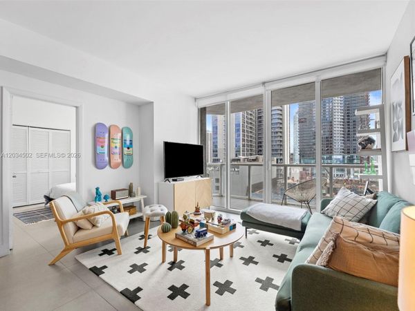 253 NE 2nd St , Unit 1801, Miami, FL 33132