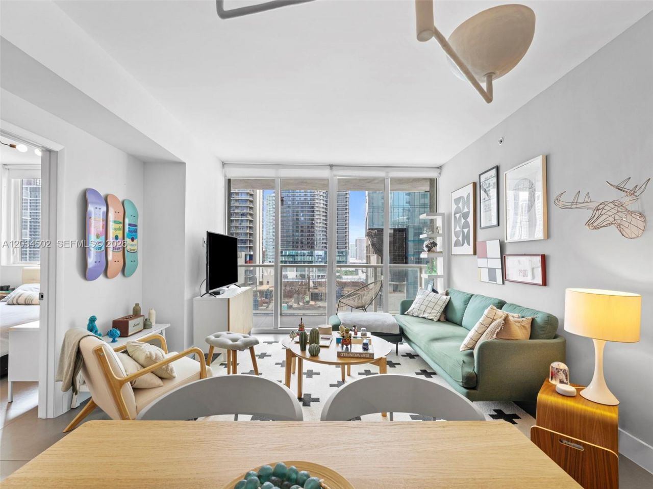 253 NE 2nd St , Unit 1801, Miami, FL 33132 Photo