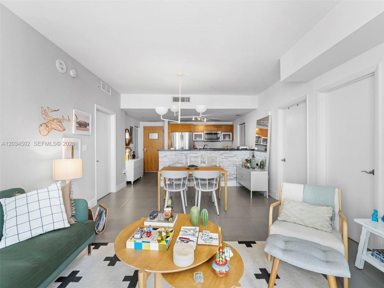 253 NE 2nd St , Unit 1801, Miami, FL 33132 Photo