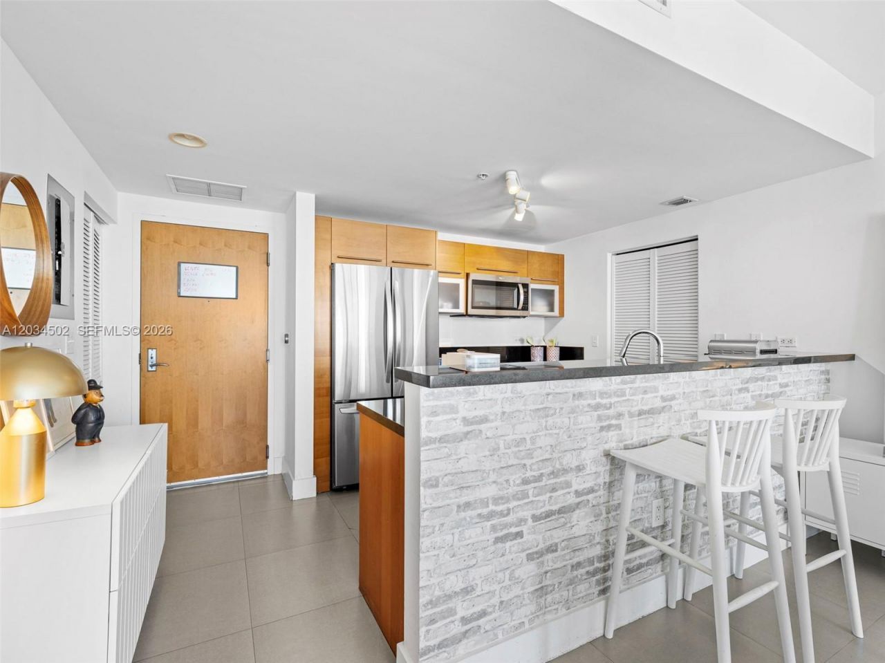 253 NE 2nd St , Unit 1801, Miami, FL 33132 Photo