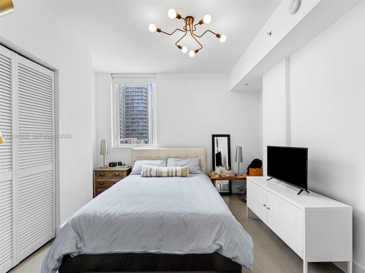 253 NE 2nd St , Unit 1801, Miami, FL 33132 Photo