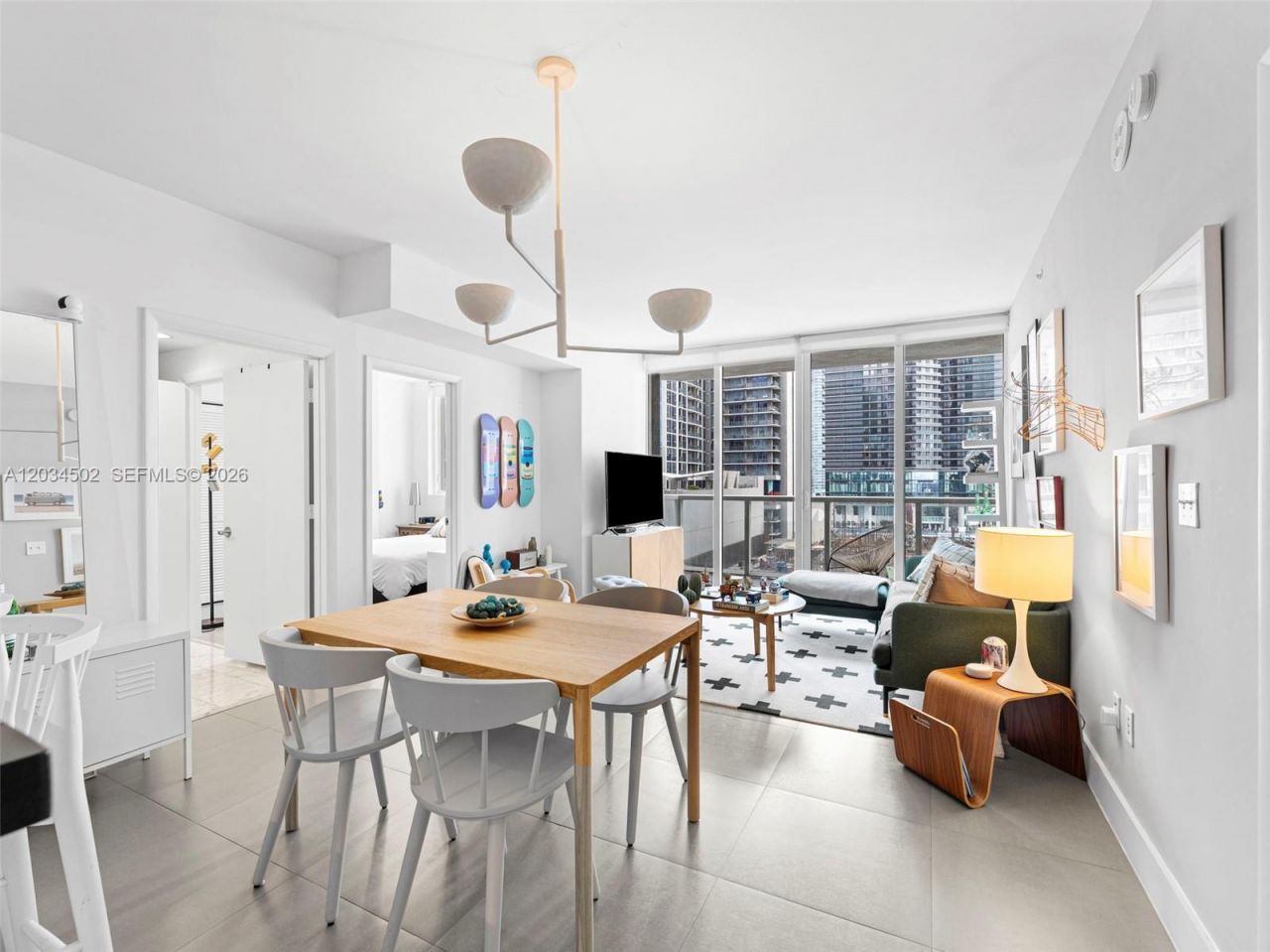 253 NE 2nd St , Unit 1801, Miami, FL 33132 Photo
