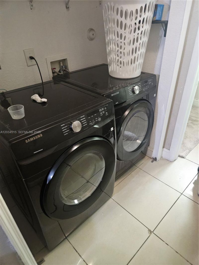 1905 NW 113th Ter , Miami, FL 33167 Photo