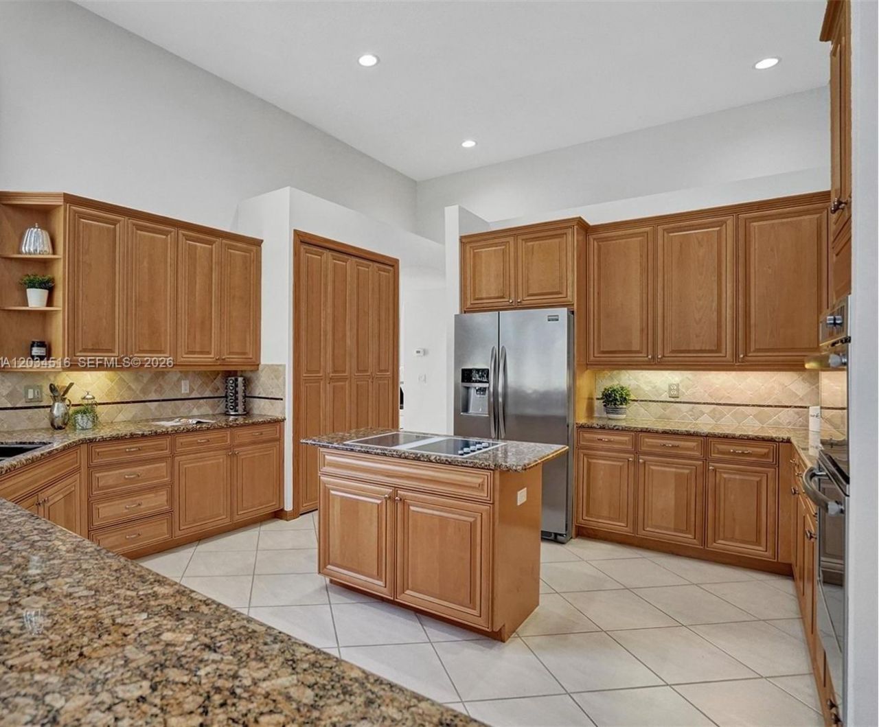 2501 Poinciana Dr, Weston, FL 33327 Photo