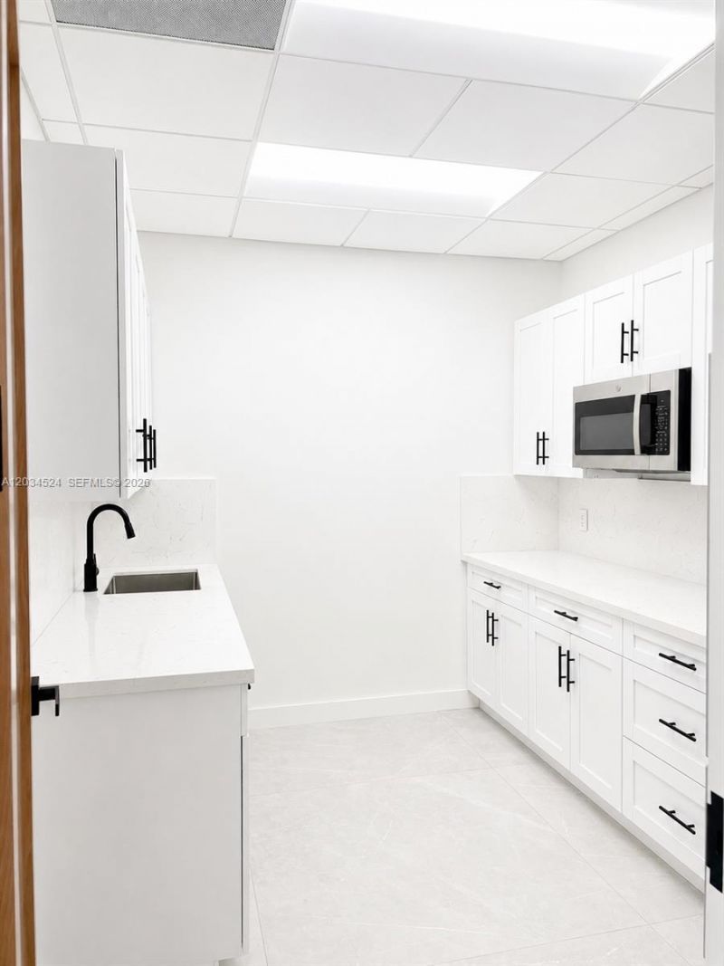 1110 Ponce De Leon Blvd , Coral Gables, FL 33134 Photo