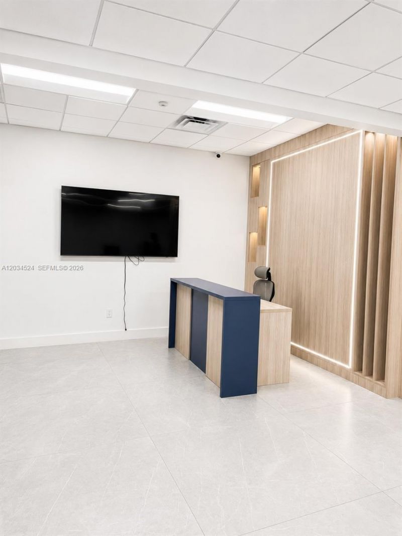 1110 Ponce De Leon Blvd , Coral Gables, FL 33134 Photo