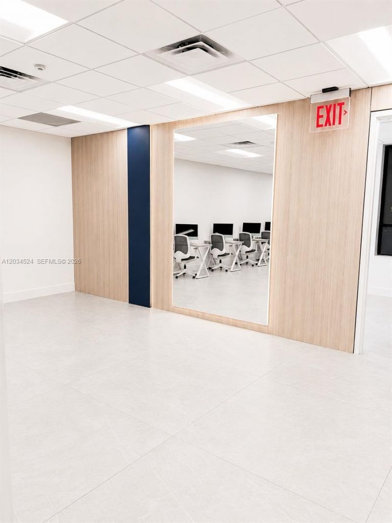 1110 Ponce De Leon Blvd , Coral Gables, FL 33134 Photo