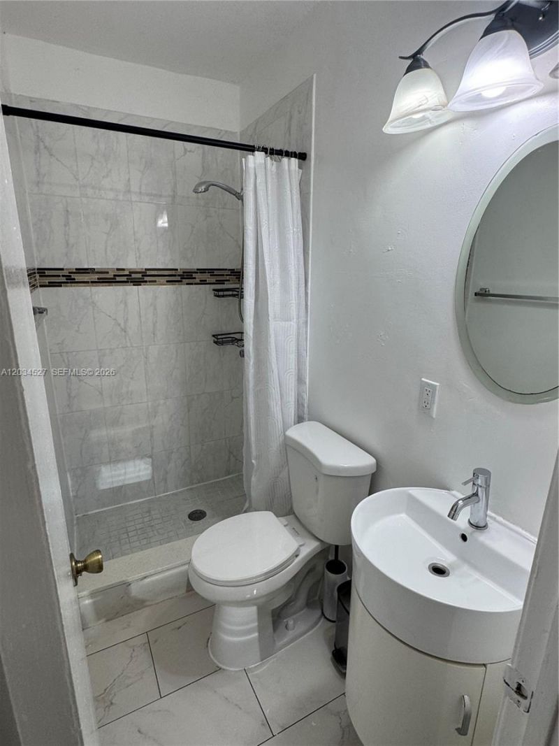 540 Beacom Blvd , Unit 540, Miami, FL 33135 Photo