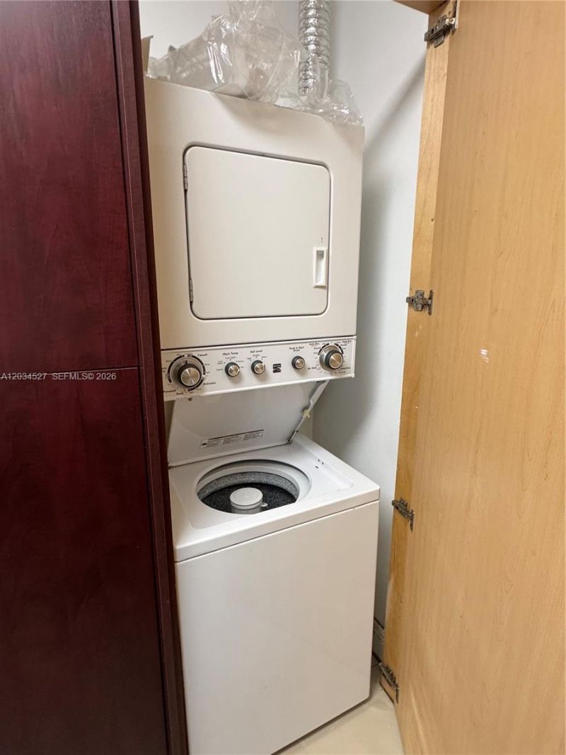 540 Beacom Blvd , Unit 540, Miami, FL 33135 Photo