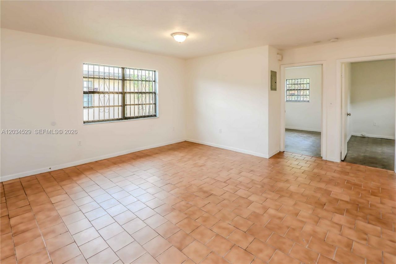 6747 NW 5th Ct , Unit 2, Miami, FL 33150 Photo