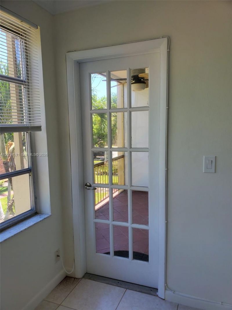 851 NE 14th Ave , Unit 414, Hallandale Beach, FL 33009 Photo