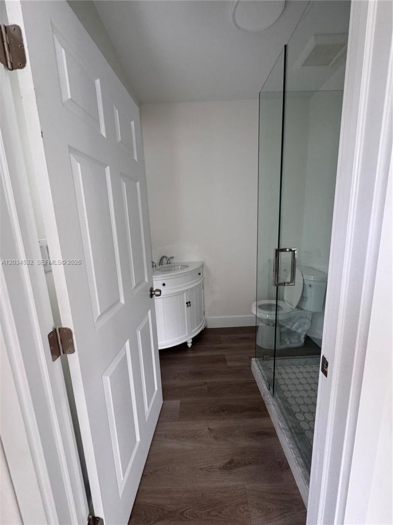 2239 NW 87th St , Unit 8, Miami, FL 33147 Photo