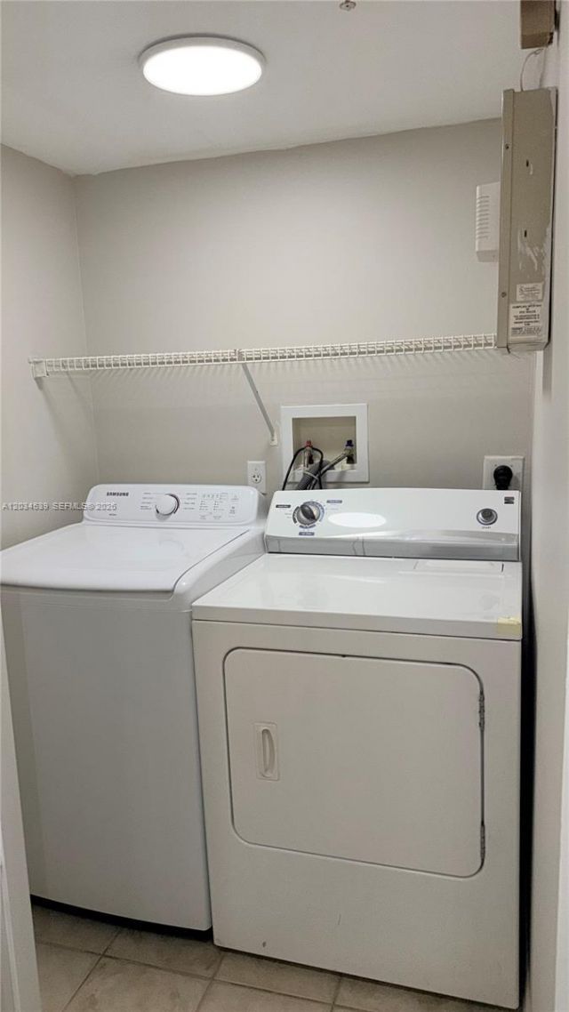 4171 N Haverhill Rd , Unit 1012, West Palm Beach, FL 33417 Photo