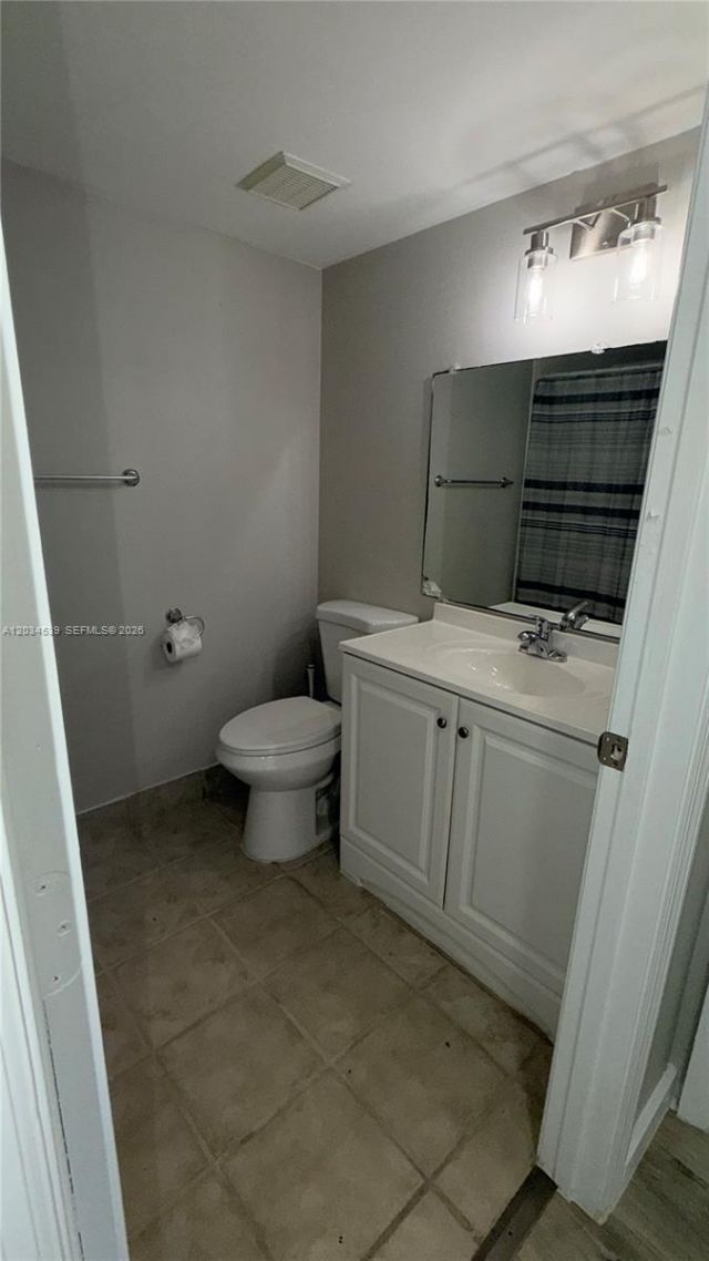 4171 N Haverhill Rd , Unit 1012, West Palm Beach, FL 33417 Photo