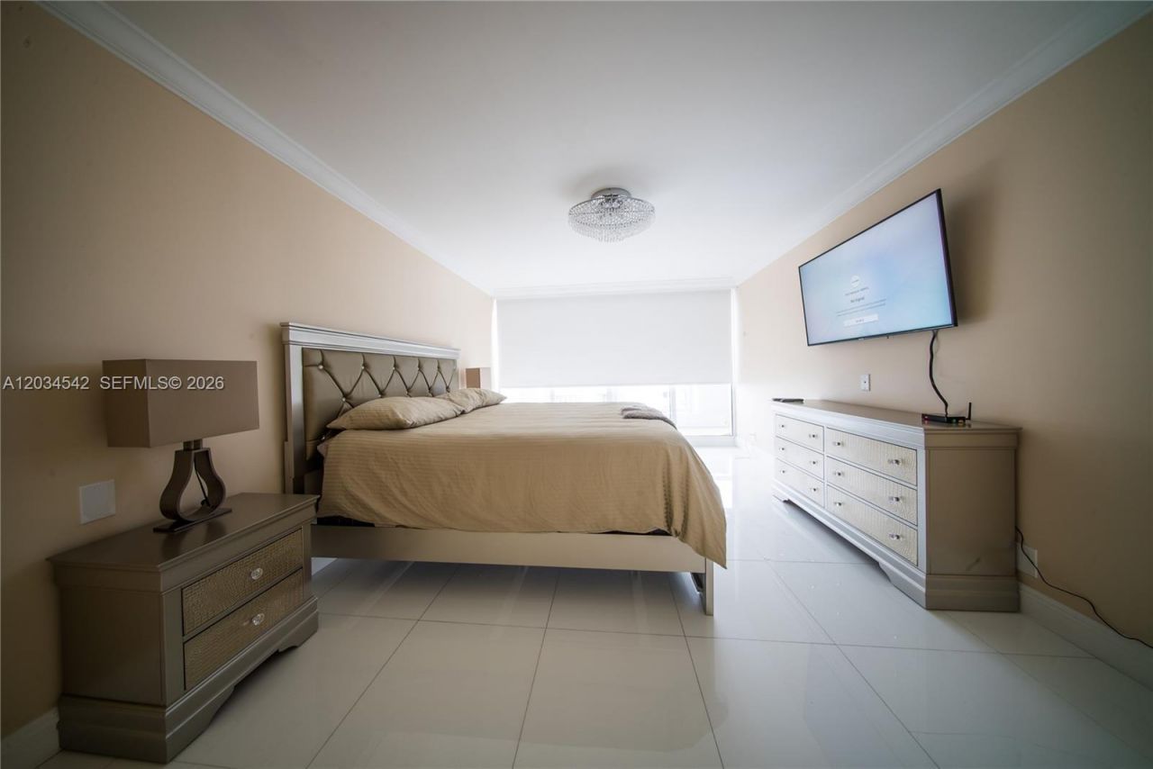 1717 N Bayshore Dr, Unit A-3646, Miami, FL 33132 Photo