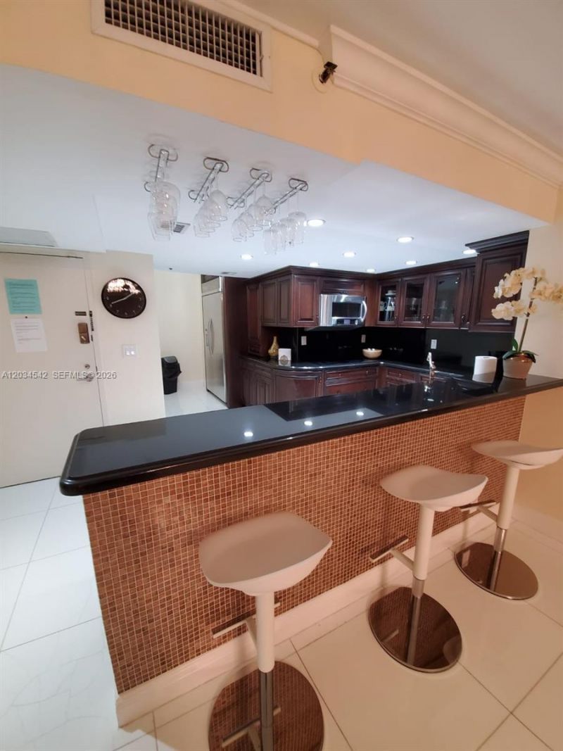 1717 N Bayshore Dr, Unit A-3646, Miami, FL 33132 Photo