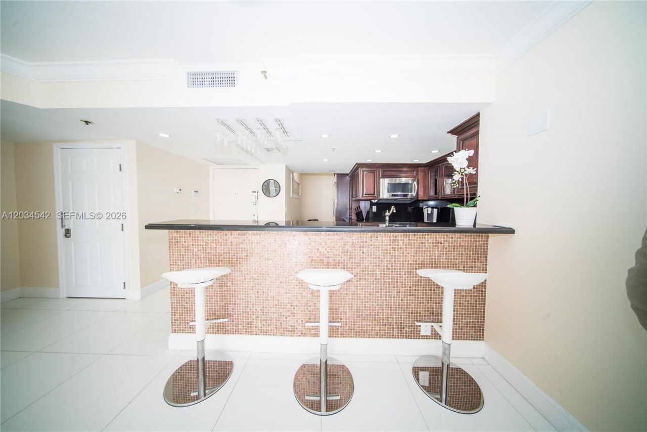 1717 N Bayshore Dr, Unit A-3646, Miami, FL 33132 Photo