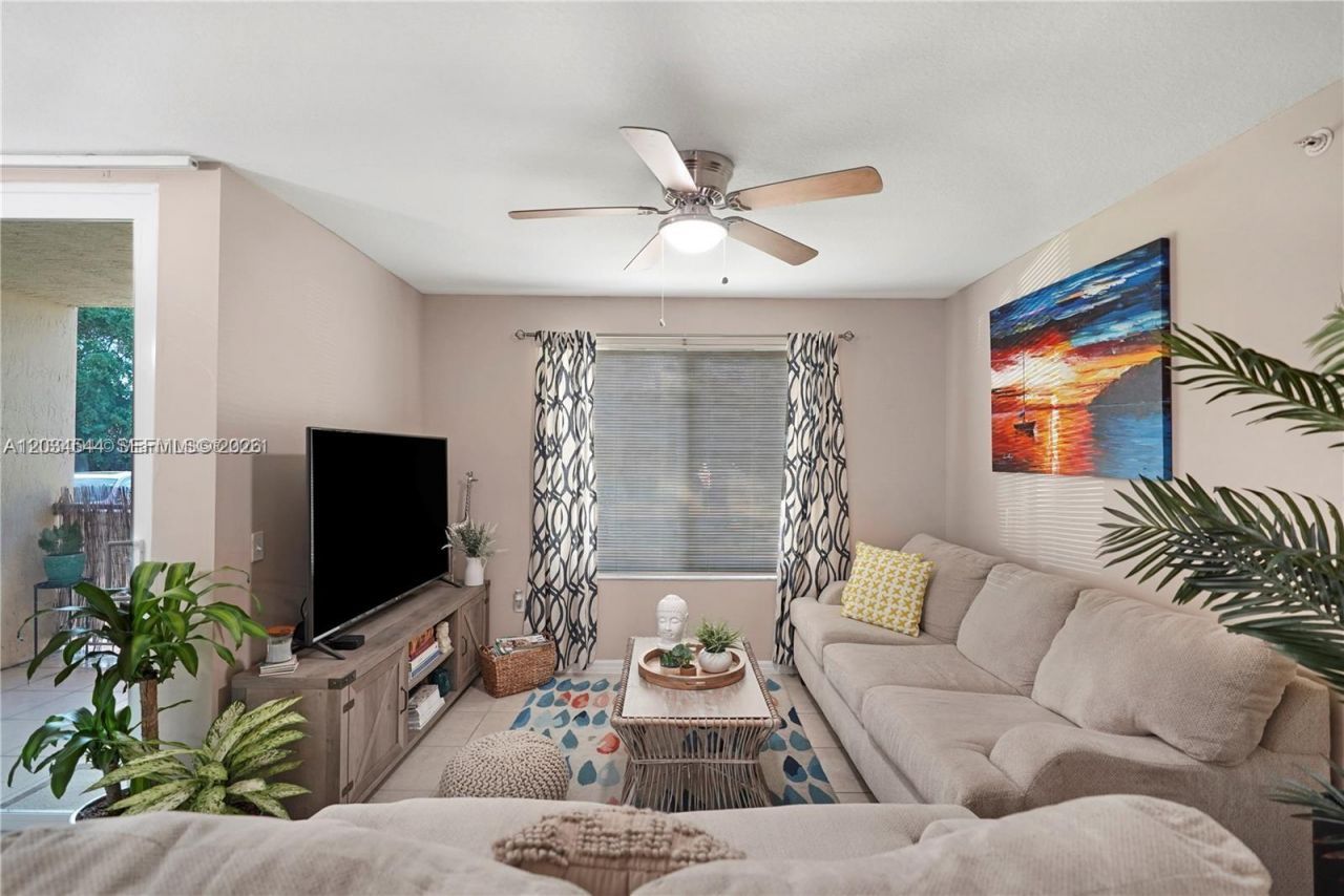 1107 Villa Ln, Unit 1107, Boynton Beach, FL 33435 Photo