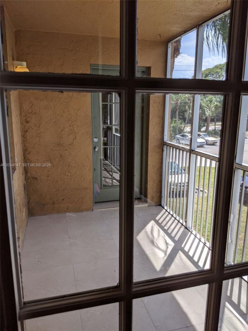 4015 W Mcnab Rd , Unit D210, Pompano Beach, FL 33069 Photo