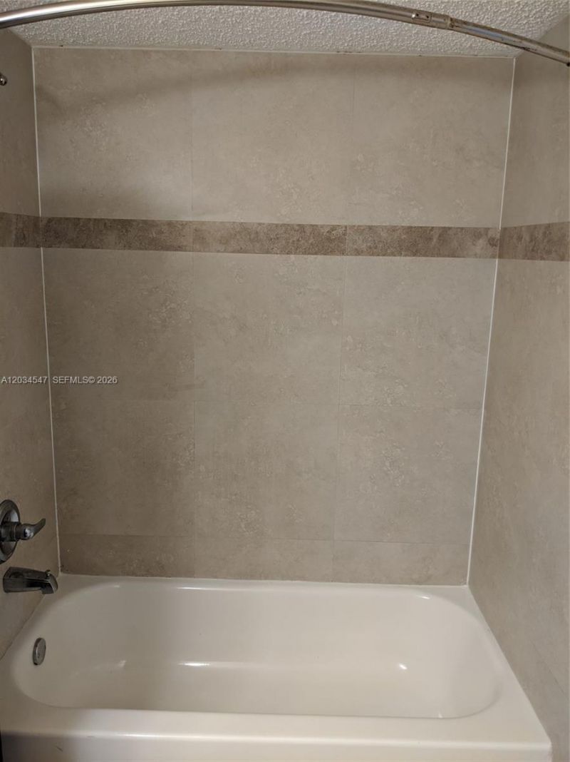 4015 W Mcnab Rd , Unit D210, Pompano Beach, FL 33069 Photo