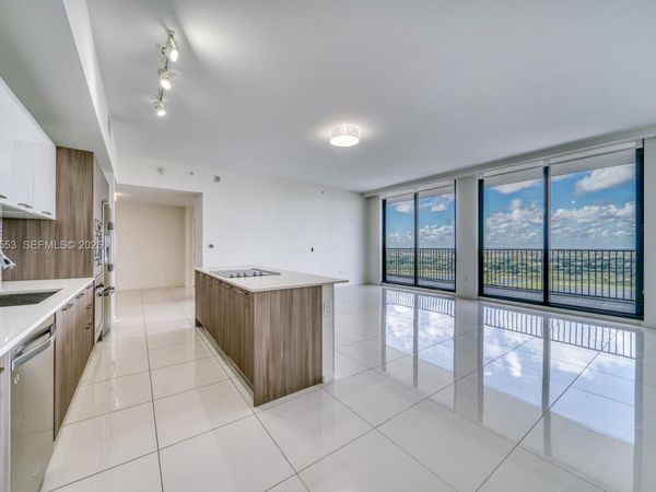 5252 NW 85th Ave , Unit PH2004, Doral, FL 33178