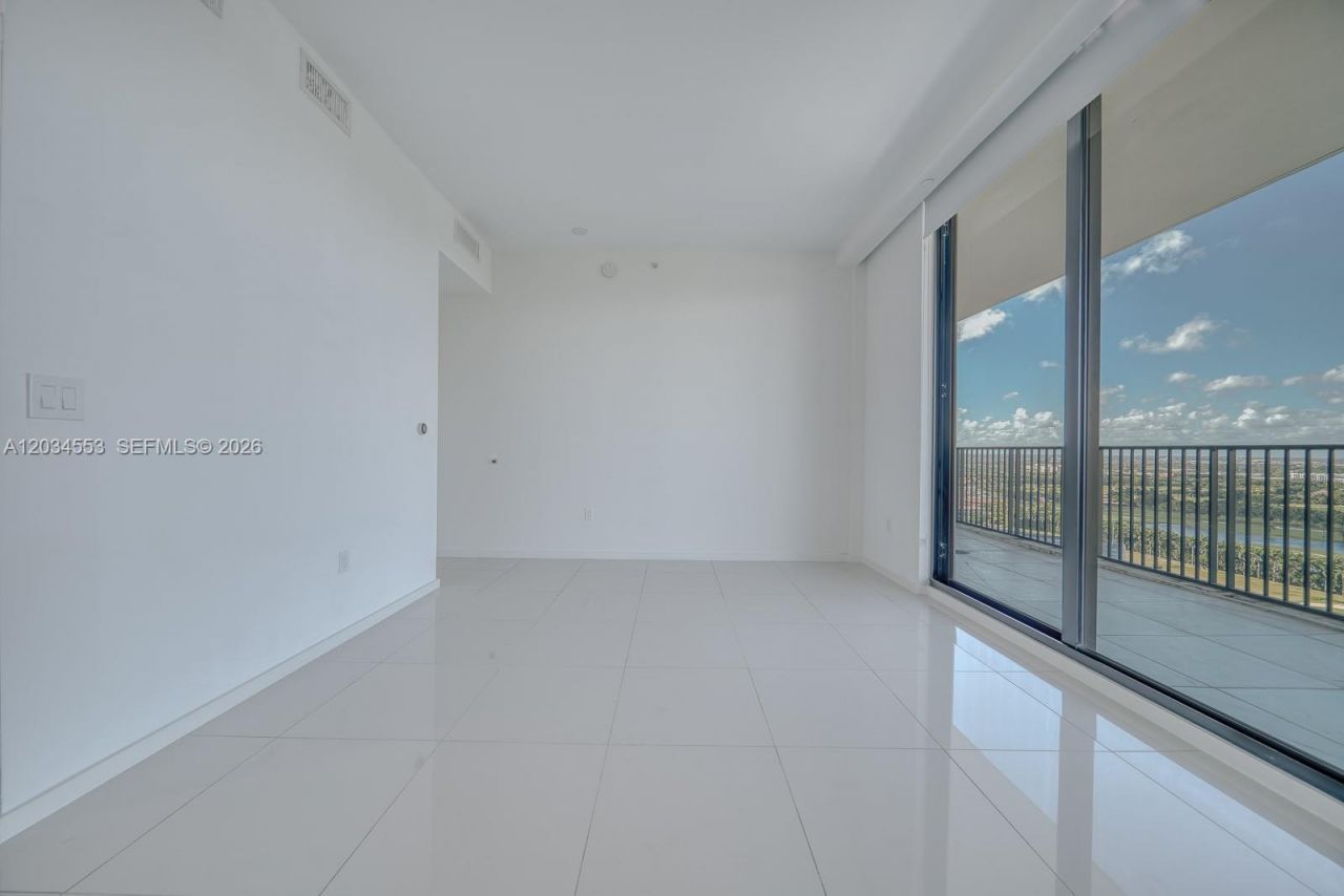 5252 NW 85th Ave , Unit PH2004, Doral, FL 33178 Photo