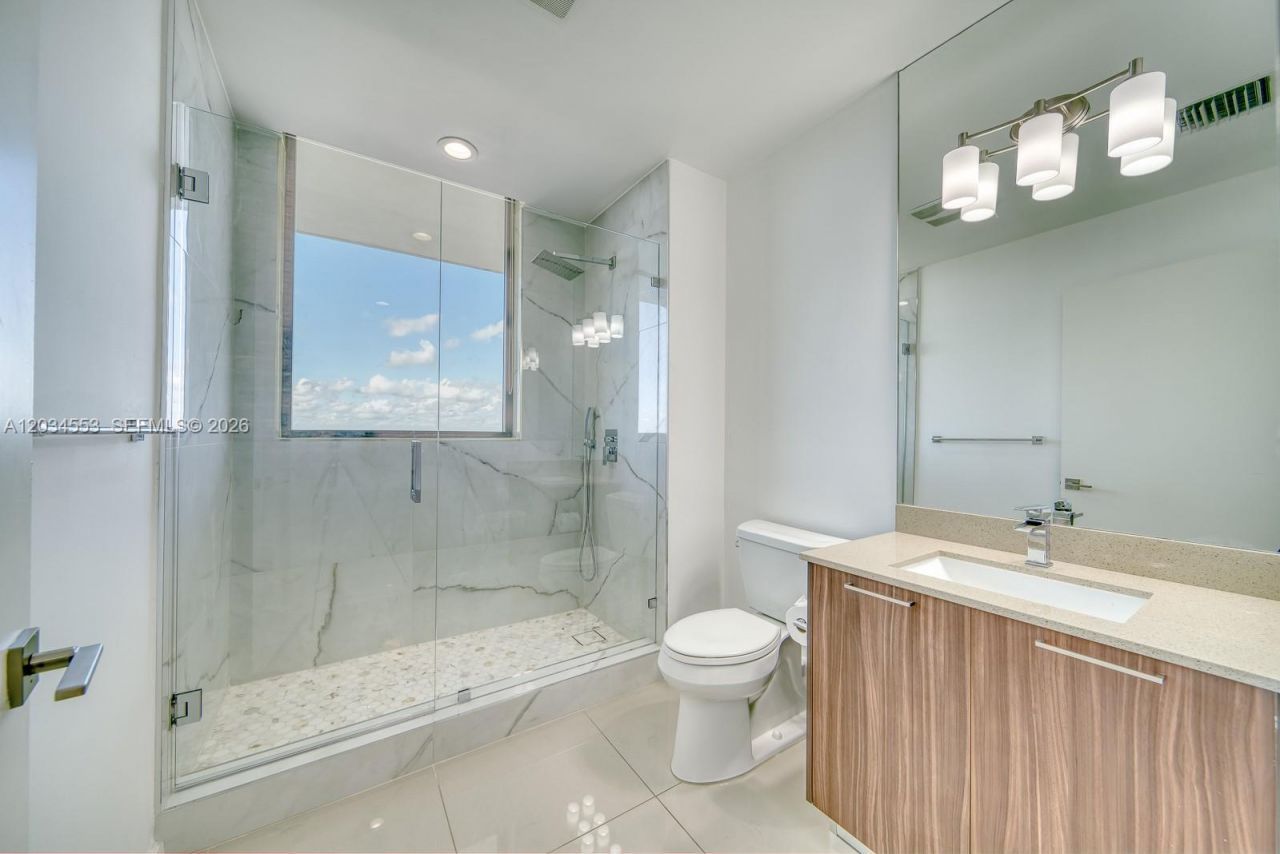 5252 NW 85th Ave , Unit PH2004, Doral, FL 33178 Photo