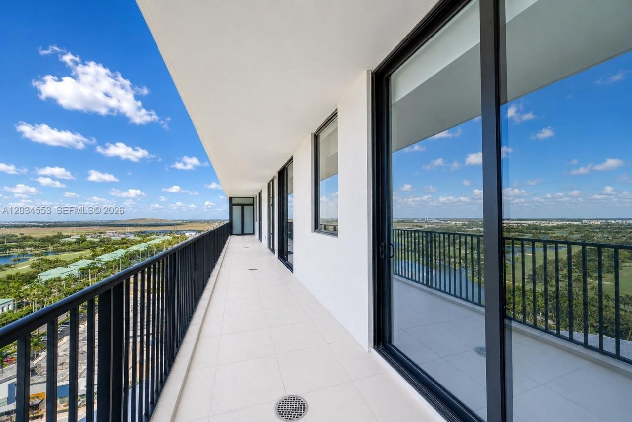 5252 NW 85th Ave , Unit PH2004, Doral, FL 33178 Photo