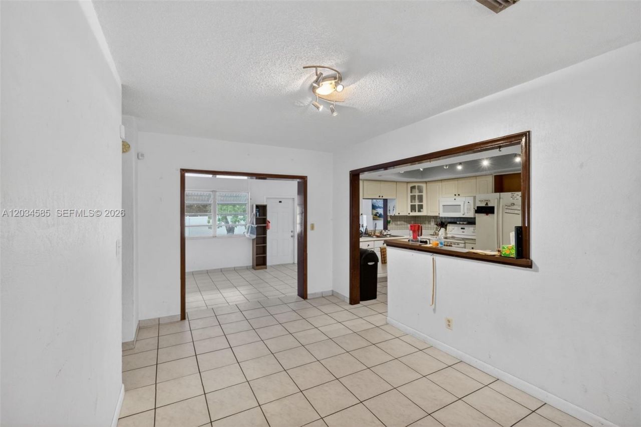 1901 N 56th Ave, Hollywood, FL 33021 Photo