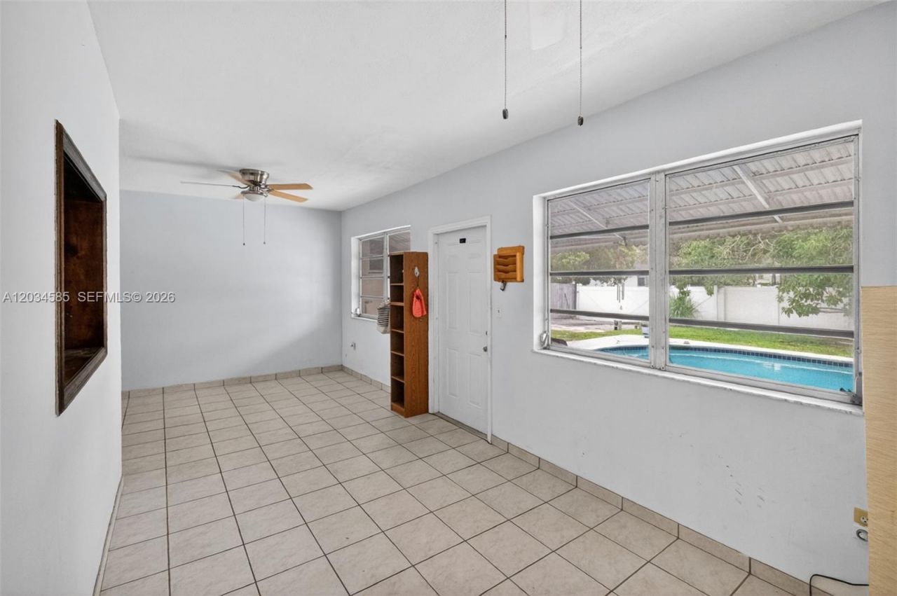 1901 N 56th Ave, Hollywood, FL 33021 Photo