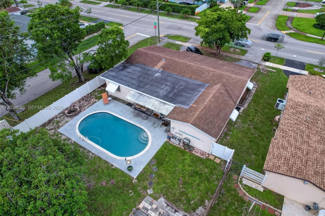 1901 N 56th Ave, Hollywood, FL 33021 Photo