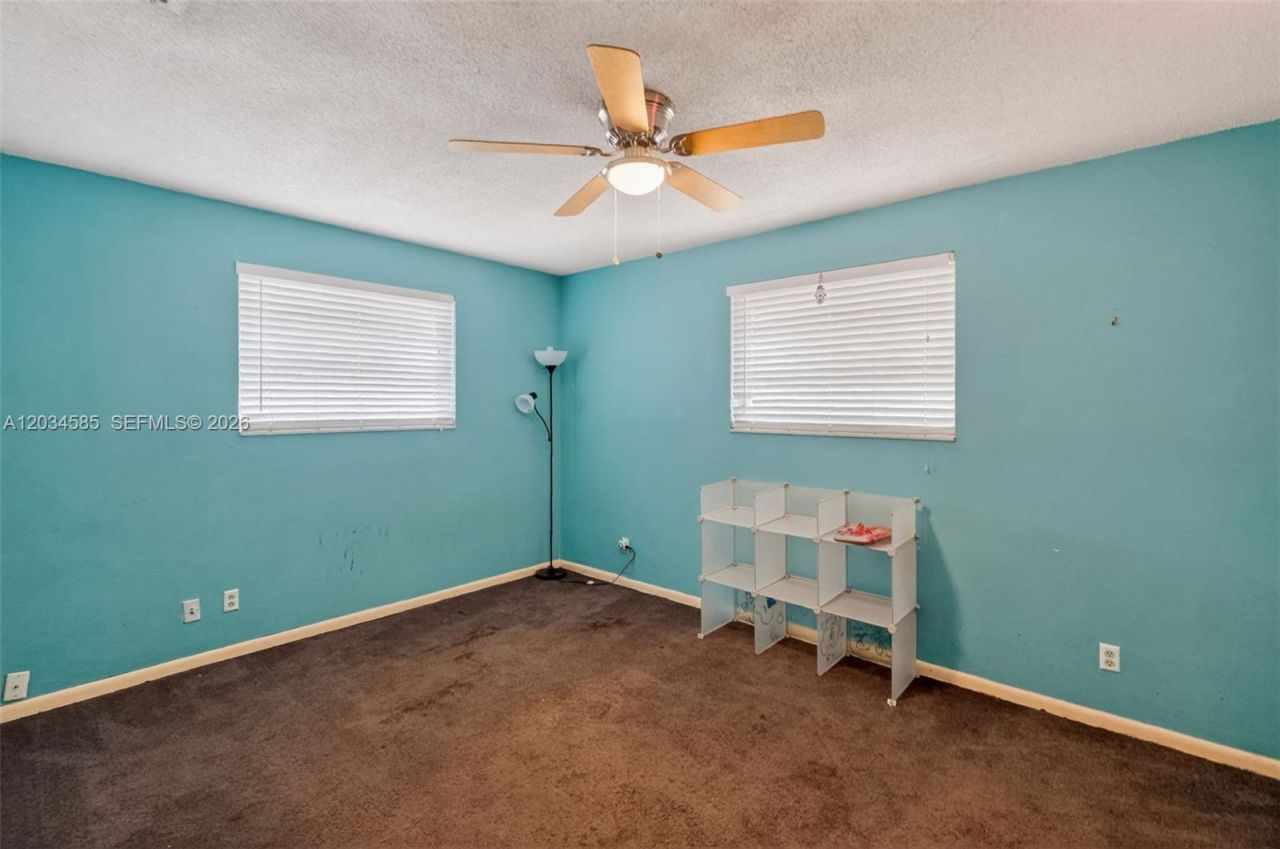 1901 N 56th Ave, Hollywood, FL 33021 Photo