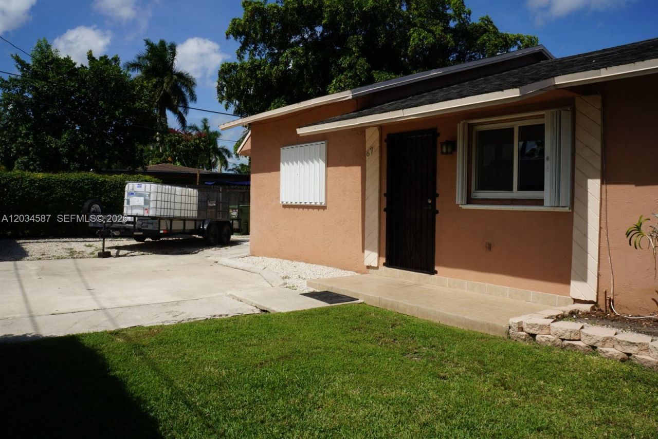 67 NE 13th St , Homestead, FL 33030 Photo