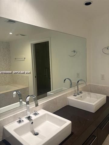 17121 Collins Ave , Unit 3101, Sunny Isles Beach, FL 33160 Photo