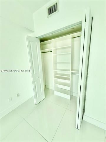 400 Sunny Isles Blvd , Unit 817, Sunny Isles Beach, FL 33160 Photo