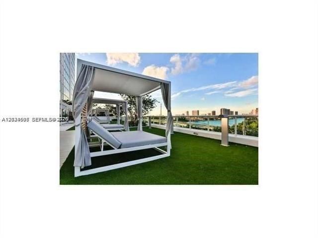 400 Sunny Isles Blvd , Unit 817, Sunny Isles Beach, FL 33160 Photo