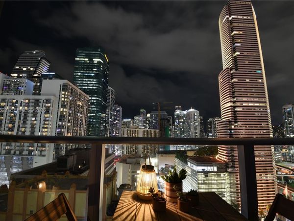151 SE 1st St , Unit 1907, Miami, FL 33131