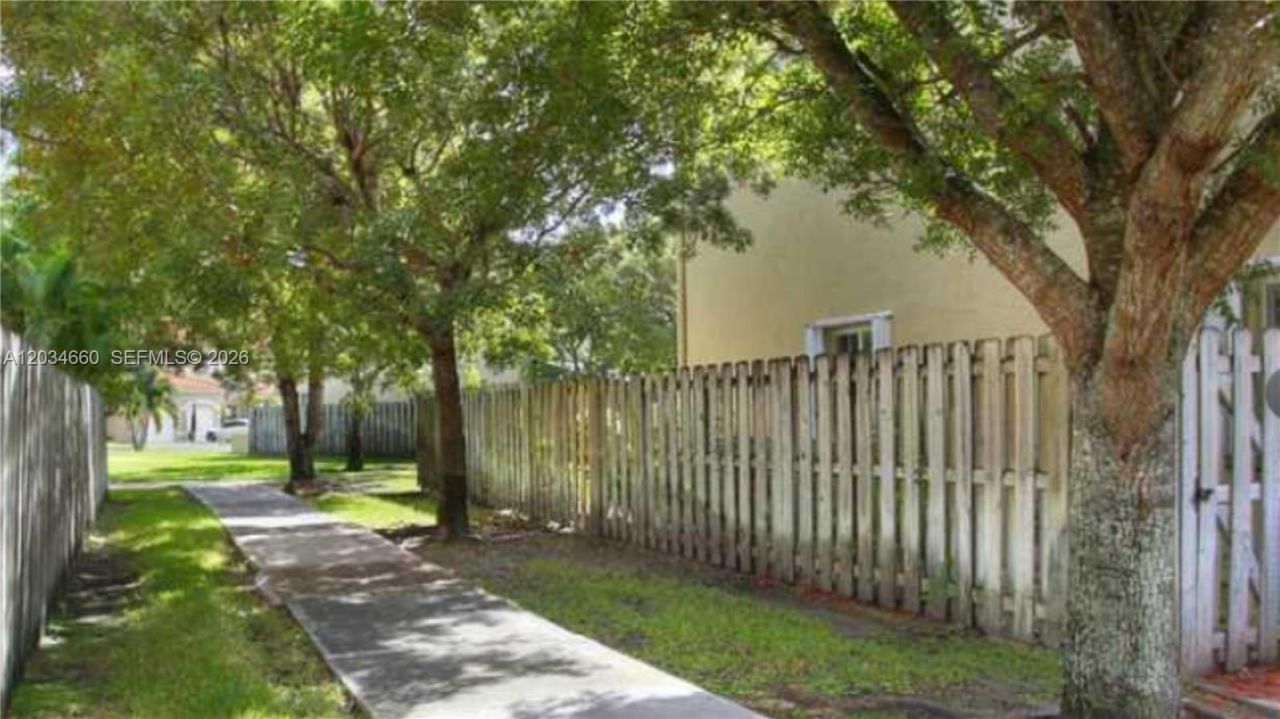 14213 SW 126th Pl , Miami, FL 33186 Photo