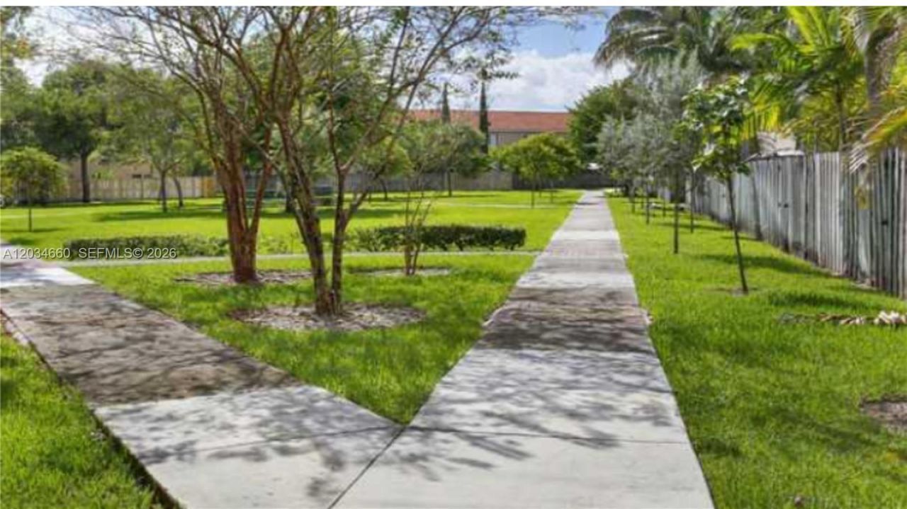 14213 SW 126th Pl , Miami, FL 33186 Photo