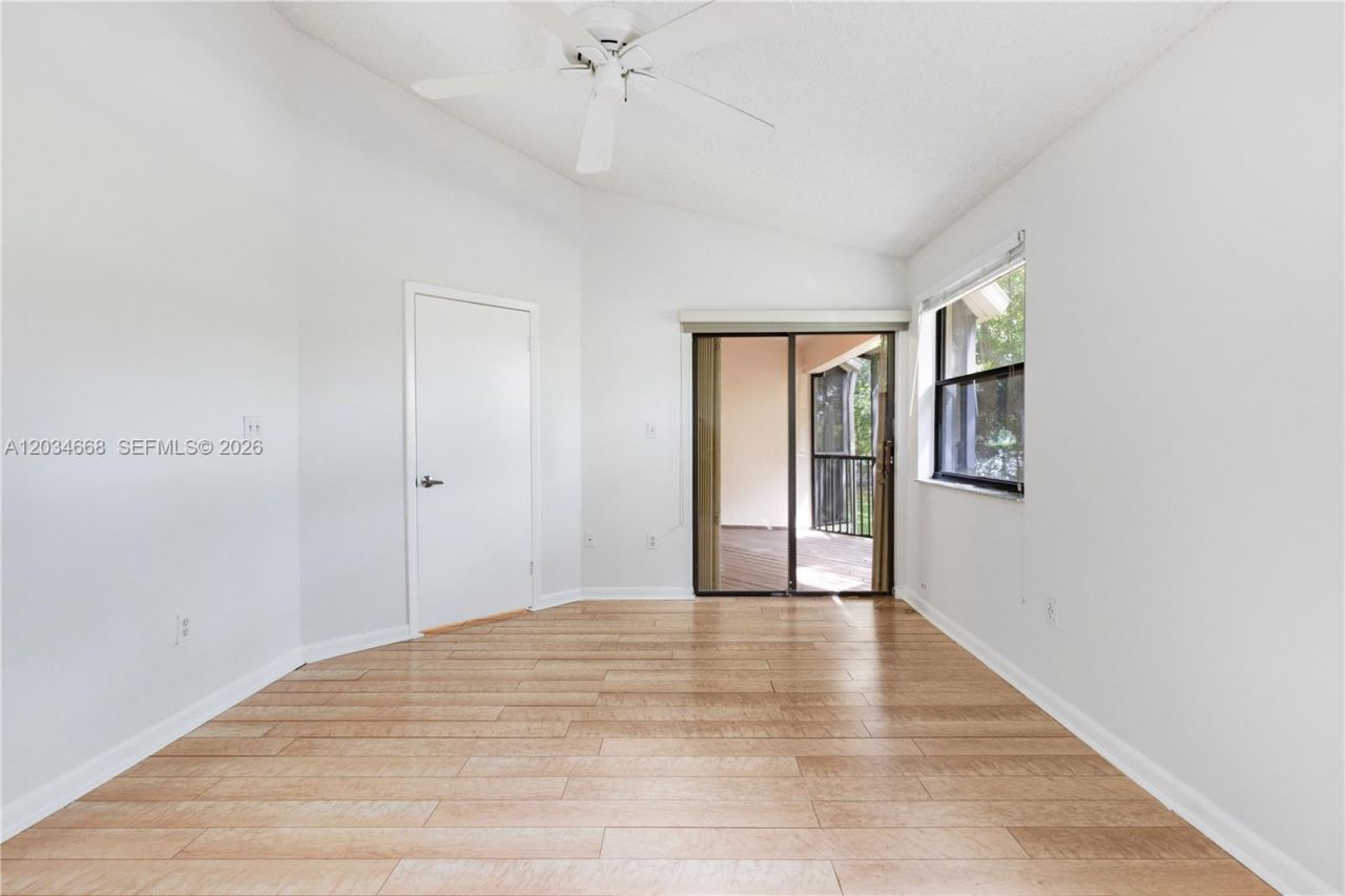 104 NW 98th Ter, Unit 104, Plantation, FL 33324 Photo