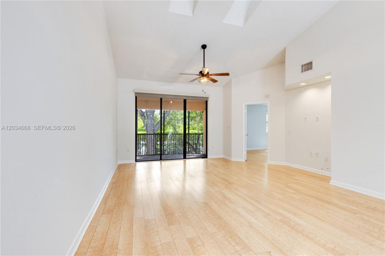 104 NW 98th Ter, Unit 104, Plantation, FL 33324 Photo