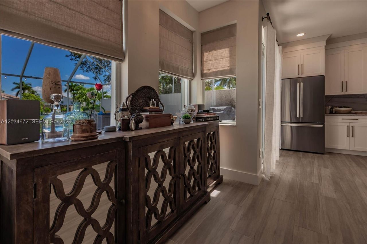 15623 NW 5th St, Pembroke Pines, FL 33028 Photo