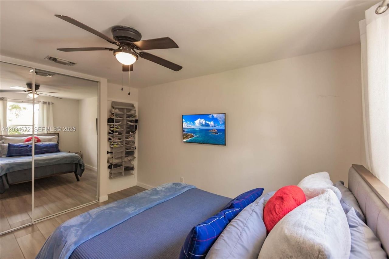 15623 NW 5th St, Pembroke Pines, FL 33028 Photo