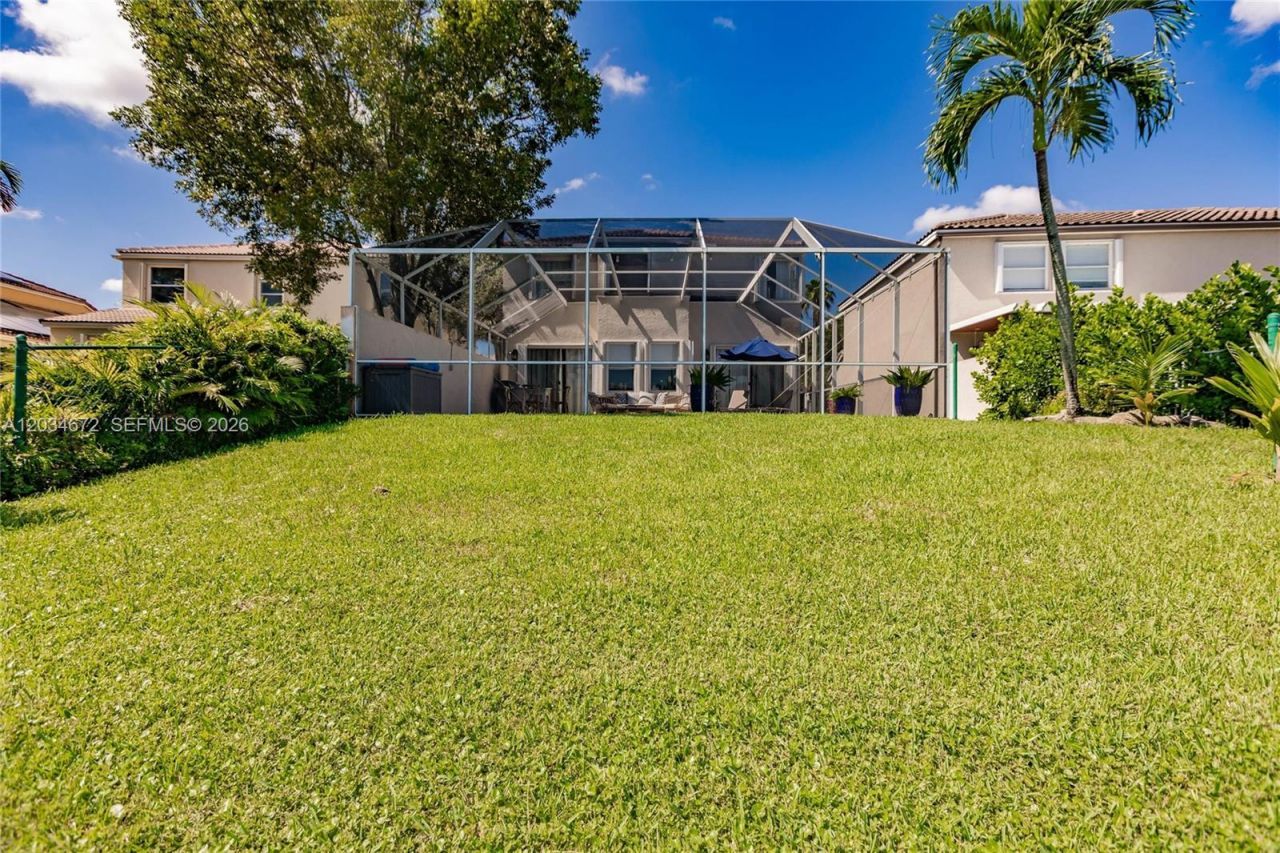 15623 NW 5th St, Pembroke Pines, FL 33028 Photo