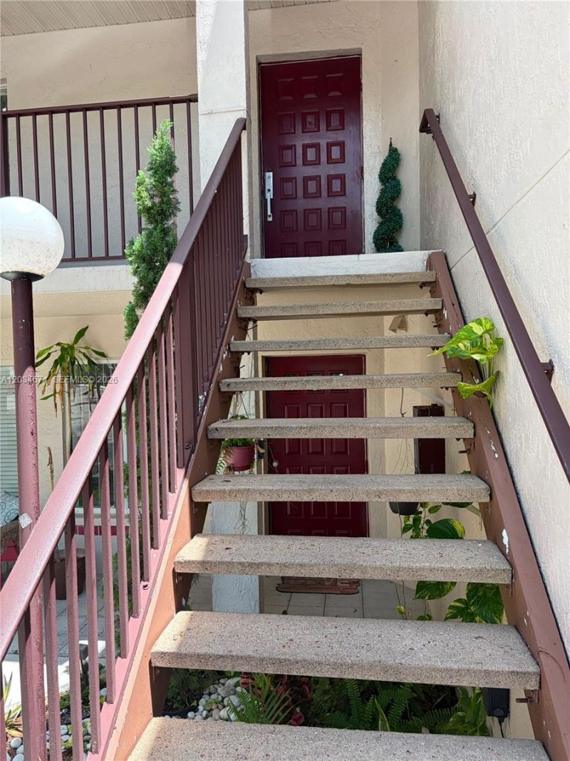 13935 SW 93rd Ln, Unit 13935, Miami, FL 33186 Photo