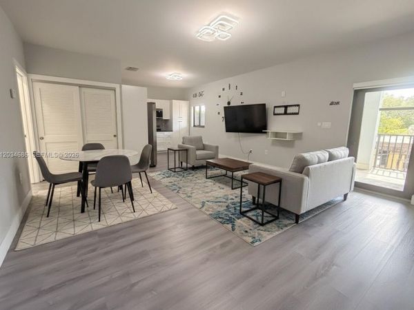 1720 NW 110th Ter , Unit B, Miami, FL 33167